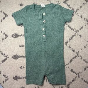 KATE QUINN Ribbed Green Shorts Romper Outfit